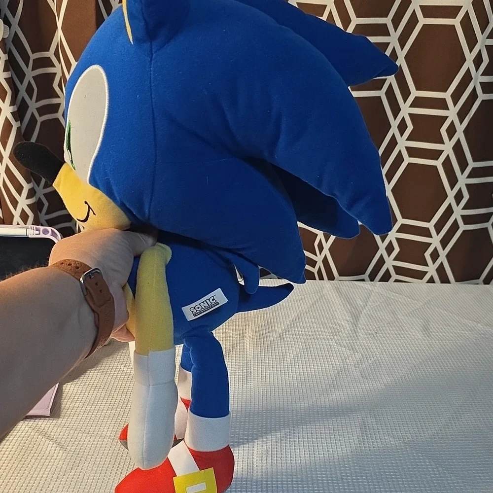 Sonic the Hedgehog Medium Blue Plush Stuffed Animal Washable Toy‎